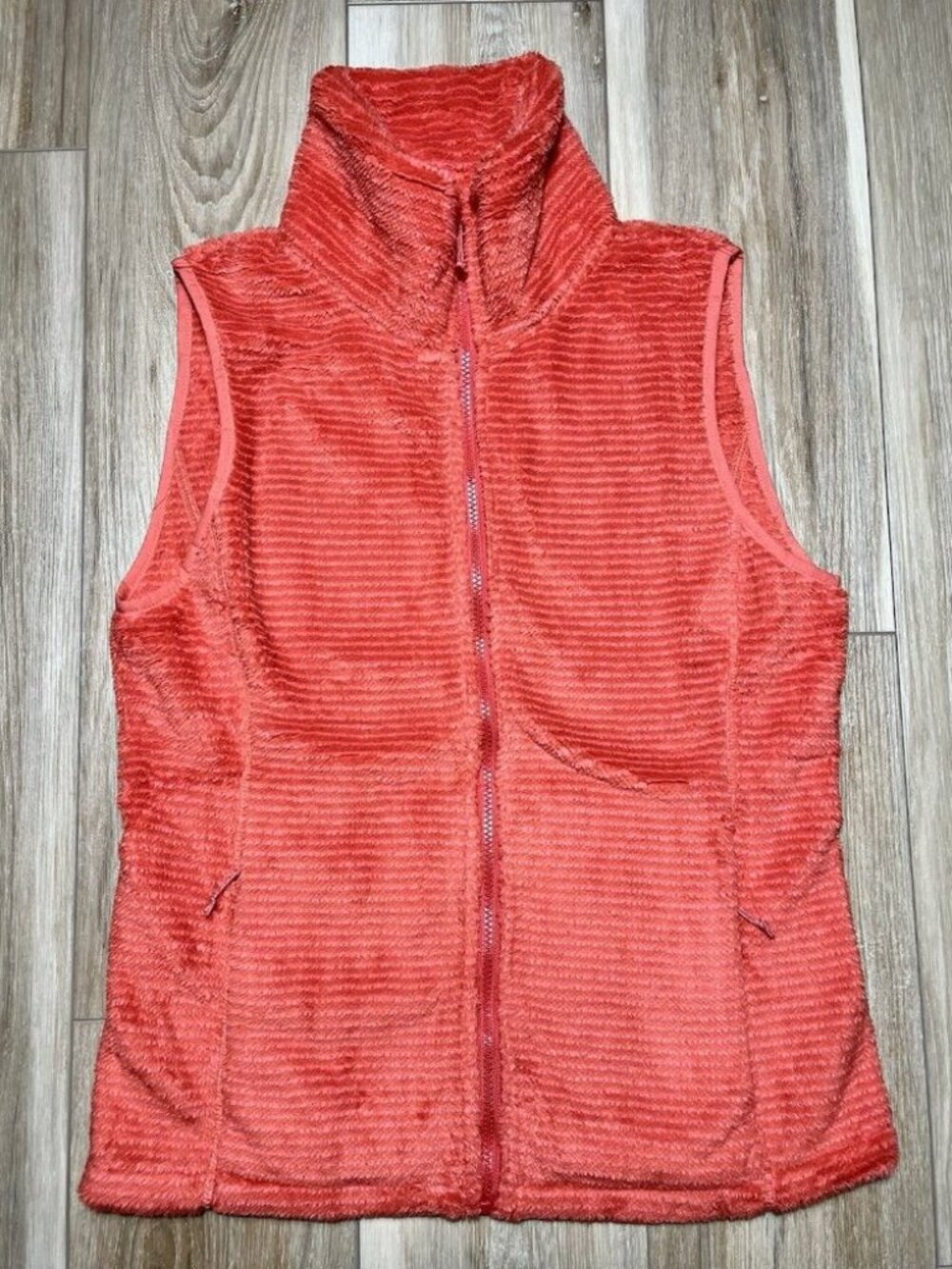 Mountain Khakis Winterlust Soft Coral Orange Vest - Women Size Medium
